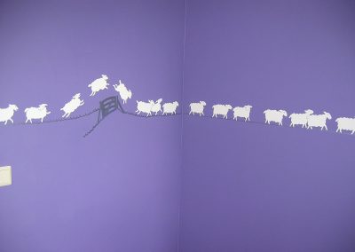 muurschildering babykamer schaapjes tellen