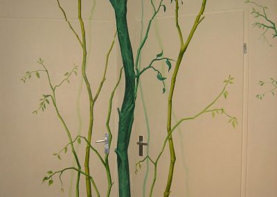 muurschildering-bomen-gestileerd